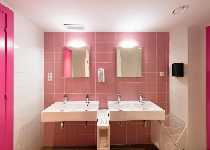 Hostelle - Women Only Hostal *